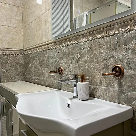 Fia 9 - Panoramic View Apartment