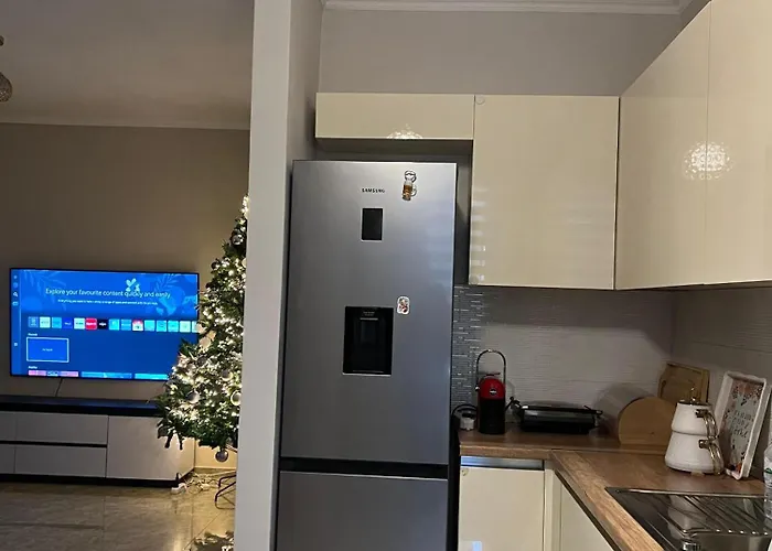 Fia 9 - Panoramic View *